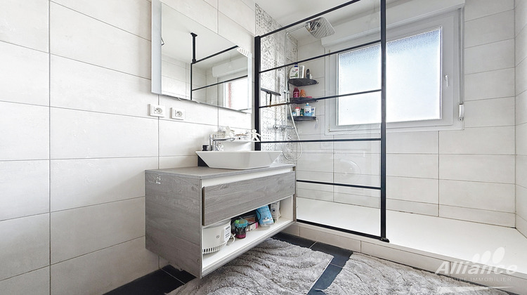 Ma-Cabane - Vente Appartement Montbéliard, 75 m²