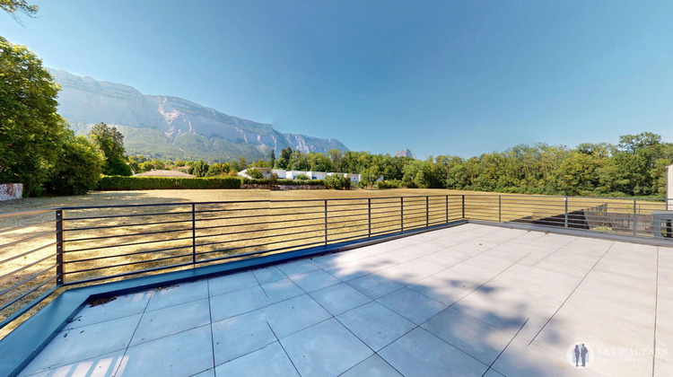 Ma-Cabane - Vente Appartement MONTBONNOT-SAINT-MARTIN, 130 m²