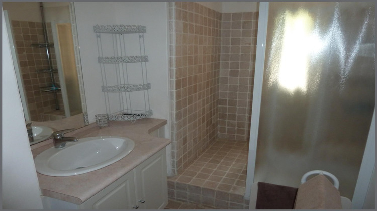 Ma-Cabane - Vente Appartement Montbrun-les-Bains, 48 m²