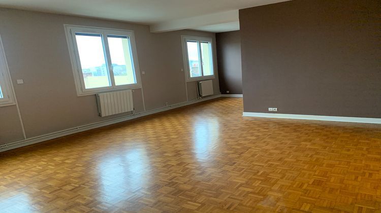 Ma-Cabane - Vente Appartement MONTCEAU-LES-MINES, 108 m²