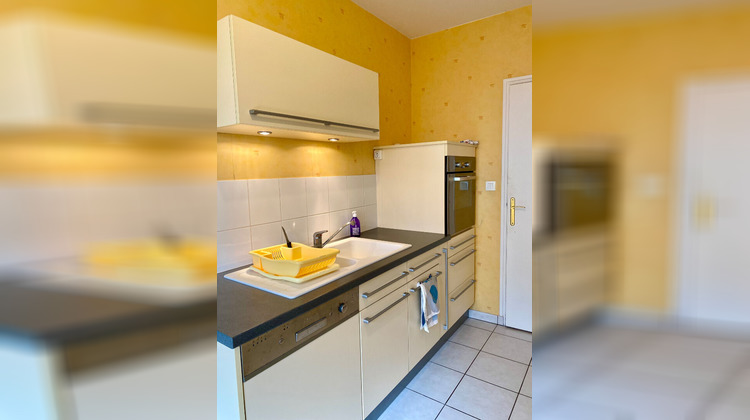 Ma-Cabane - Vente Appartement MONTCEAU-LES-MINES, 89 m²