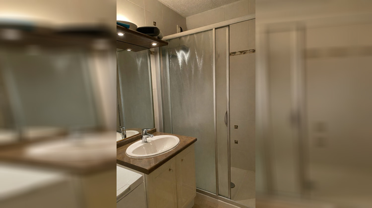 Ma-Cabane - Vente Appartement MONTCEAU-LES-MINES, 77 m²