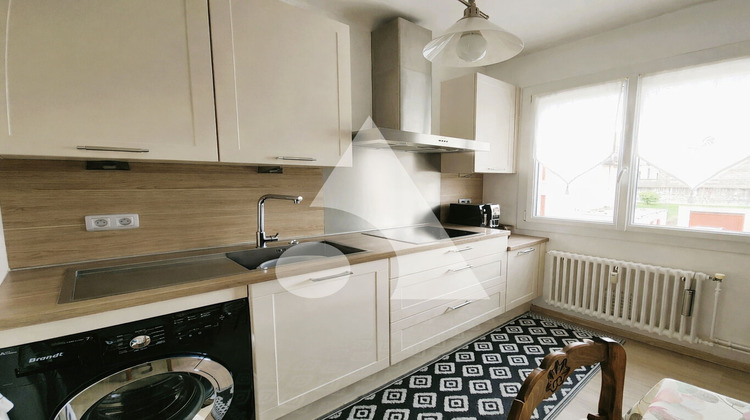 Ma-Cabane - Vente Appartement MONTCEAU-LES-MINES, 81 m²