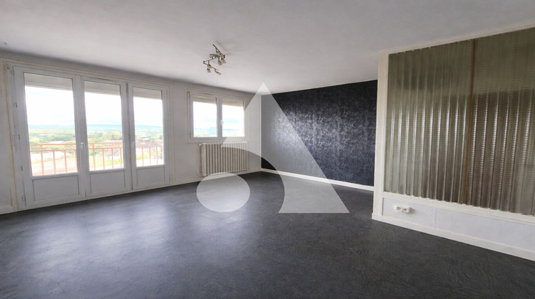 Ma-Cabane - Vente Appartement MONTCEAU-LES-MINES, 72 m²