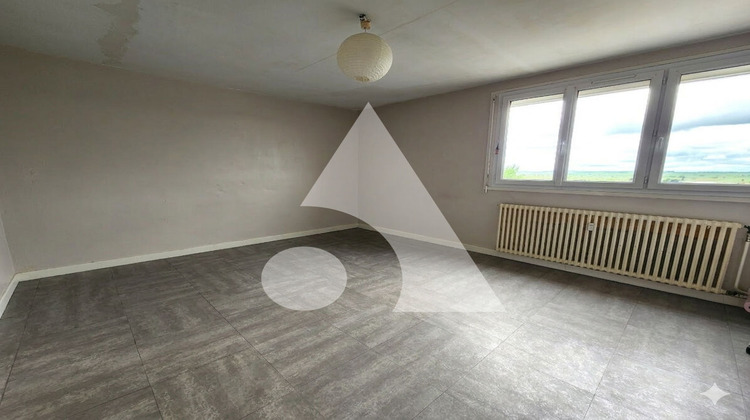 Ma-Cabane - Vente Appartement MONTCEAU-LES-MINES, 72 m²