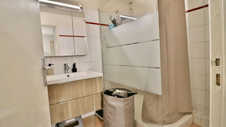 Ma-Cabane - Vente Appartement MONTEUX, 83 m²