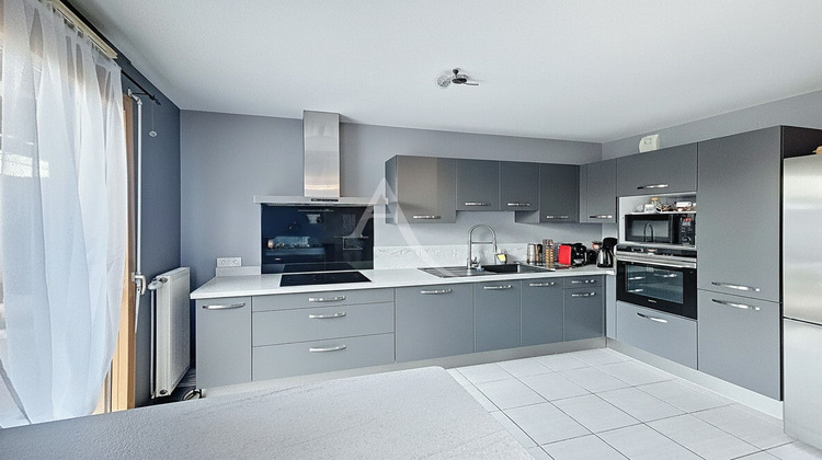 Ma-Cabane - Vente Appartement MONTEVRAIN, 93 m²