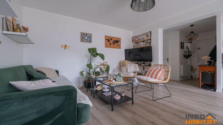 Ma-Cabane - Vente Appartement MONTGERMONT, 63 m²