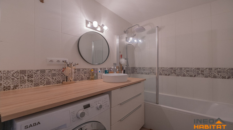 Ma-Cabane - Vente Appartement MONTGERMONT, 63 m²