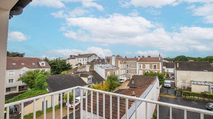 Ma-Cabane - Vente Appartement MONTGERON, 77 m²