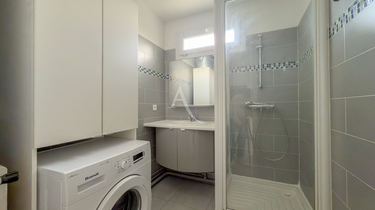Ma-Cabane - Vente Appartement MONTGERON, 49 m²