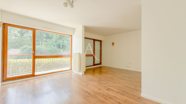 Ma-Cabane - Vente Appartement MONTGERON, 59 m²