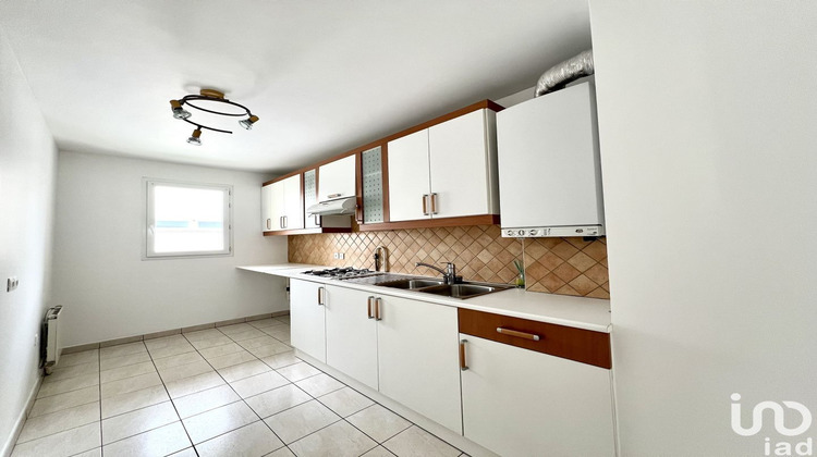 Ma-Cabane - Vente Appartement Montigny-le-Bretonneux, 67 m²