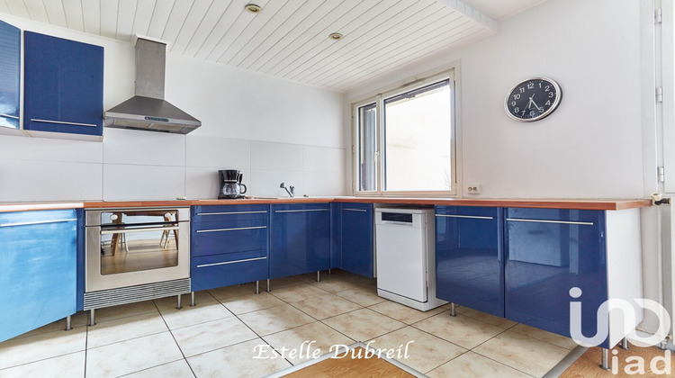 Ma-Cabane - Vente Appartement Montigny-le-Bretonneux, 74 m²