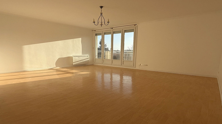 Ma-Cabane - Vente Appartement MONTIGNY-LE-BRETONNEUX, 66 m²