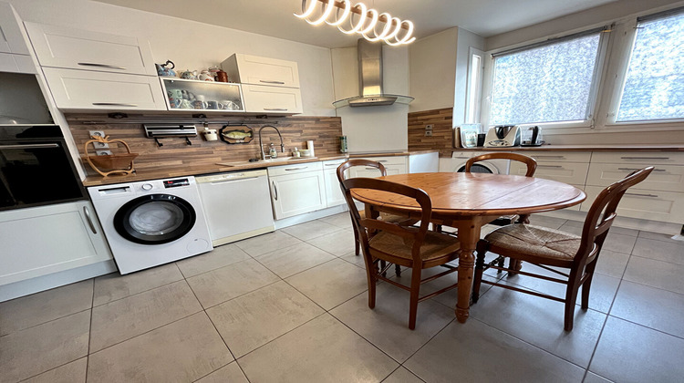 Ma-Cabane - Vente Appartement MONTIGNY-LE-BRETONNEUX, 93 m²