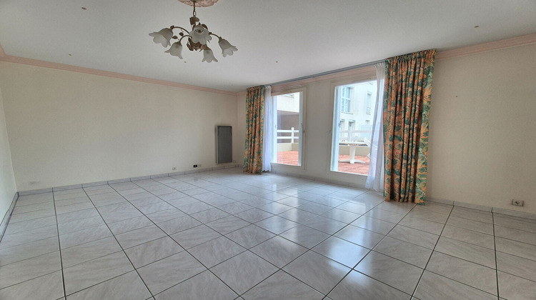 Ma-Cabane - Vente Appartement MONTIGNY-LE-BRETONNEUX, 84 m²