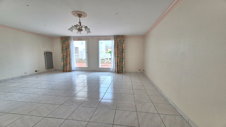 Ma-Cabane - Vente Appartement MONTIGNY-LE-BRETONNEUX, 84 m²