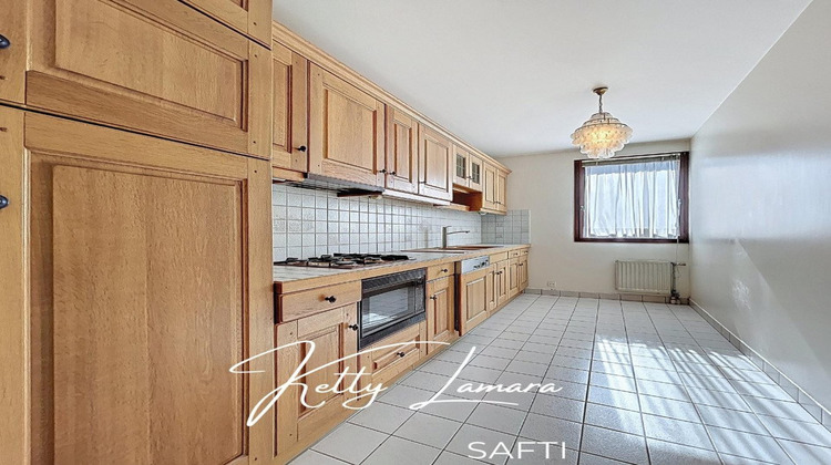 Ma-Cabane - Vente Appartement Montigny-le-Bretonneux, 88 m²