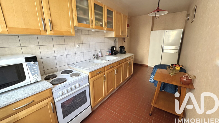 Ma-Cabane - Vente Appartement Montigny-le-Bretonneux, 92 m²