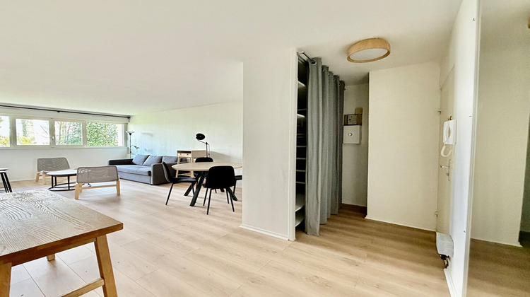 Ma-Cabane - Vente Appartement MONTIGNY-LE-BRETONNEUX, 63 m²