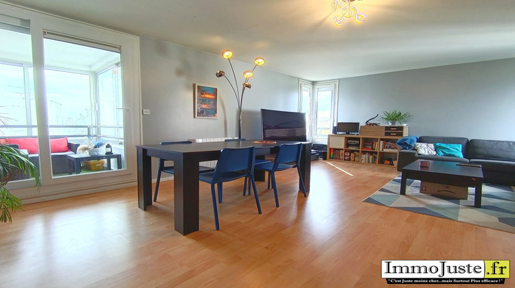 Ma-Cabane - Vente Appartement Montigny-le-Bretonneux, 81 m²