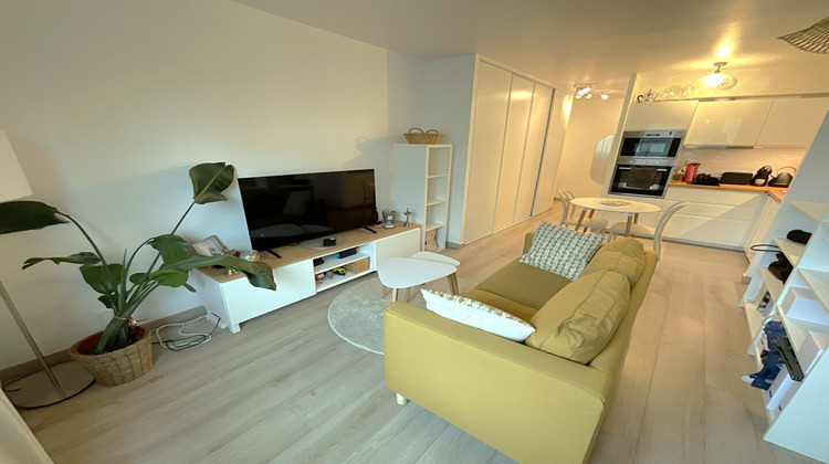 Ma-Cabane - Vente Appartement MONTIGNY-LE-BRETONNEUX, 35 m²