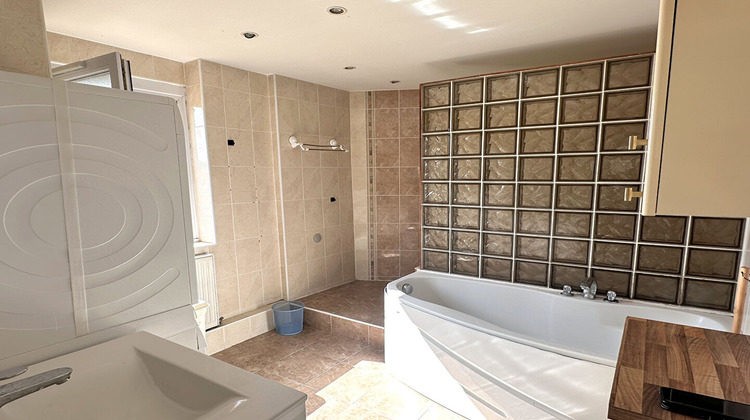 Ma-Cabane - Vente Appartement MONTIGNY-LE-BRETONNEUX, 97 m²
