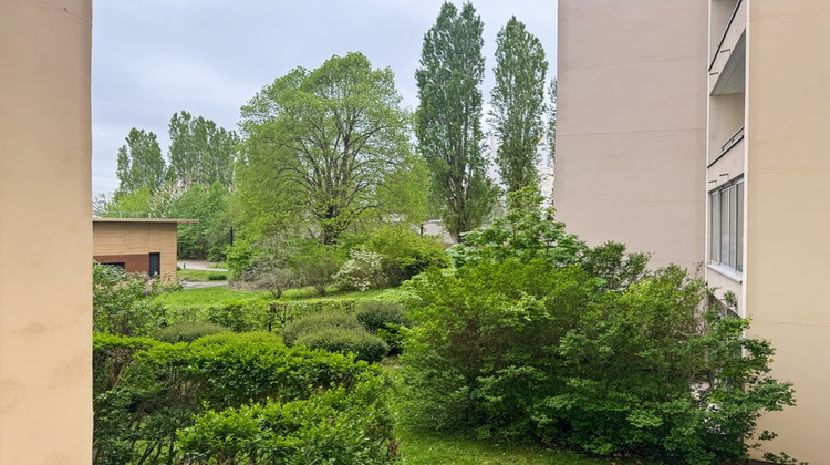 Ma-Cabane - Vente Appartement MONTIGNY LE BRETONNEUX, 75 m²