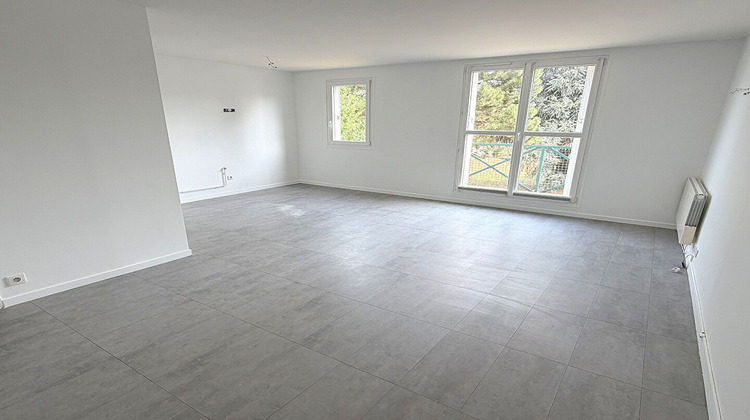 Ma-Cabane - Vente Appartement MONTIGNY-LE-BRETONNEUX, 67 m²