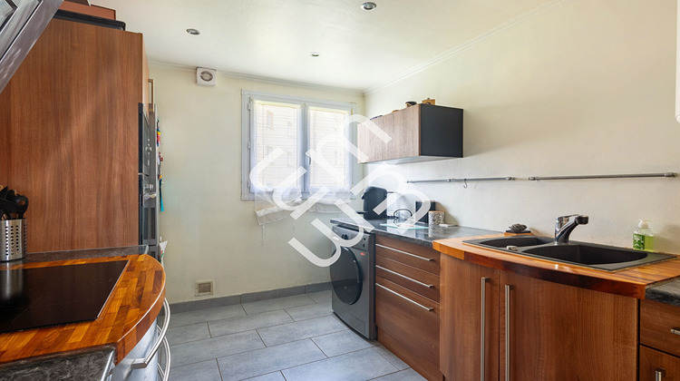 Ma-Cabane - Vente Appartement MONTLHERY, 55 m²