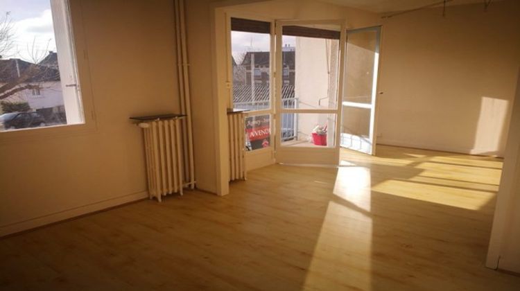 Ma-Cabane - Vente Appartement Montluçon, 45 m²