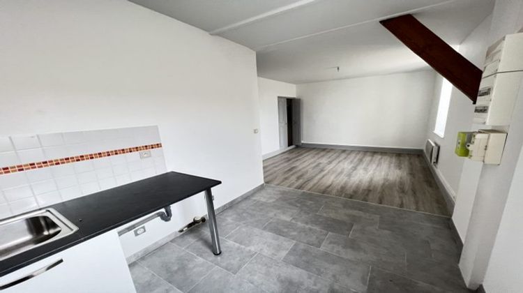 Ma-Cabane - Vente Appartement Montluçon, 65 m²