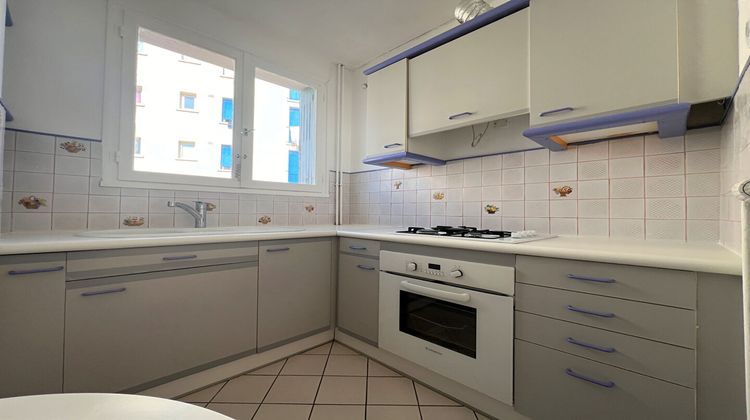 Ma-Cabane - Vente Appartement MONTLUCON, 58 m²