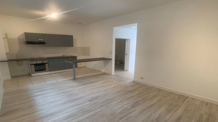 Ma-Cabane - Vente Appartement MONTLUCON, 38 m²