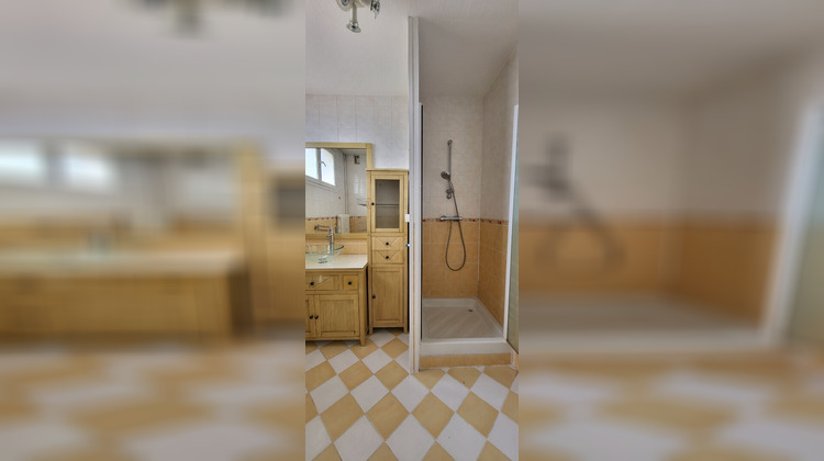 Ma-Cabane - Vente Appartement MONTLUCON, 83 m²