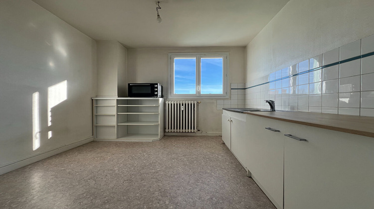 Ma-Cabane - Vente Appartement MONTLUCON, 65 m²