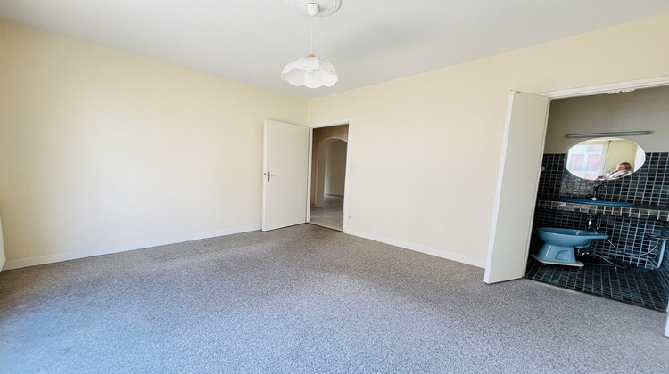 Ma-Cabane - Vente Appartement Montluçon, 103 m²