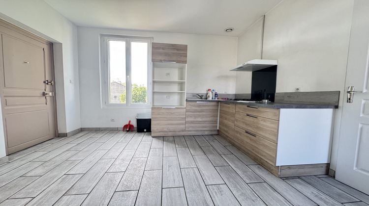 Ma-Cabane - Vente Appartement Montluçon, 43 m²