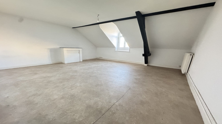 Ma-Cabane - Vente Appartement Montluçon, 166 m²