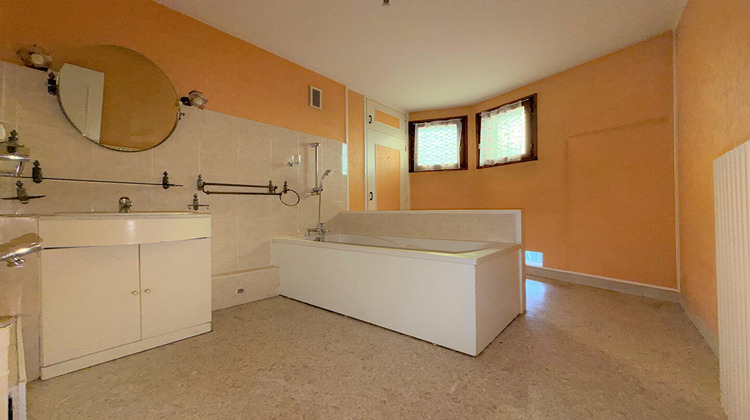 Ma-Cabane - Vente Appartement MONTLUCON, 87 m²