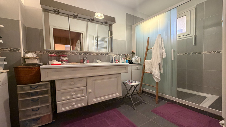 Ma-Cabane - Vente Appartement MONTLUCON, 61 m²