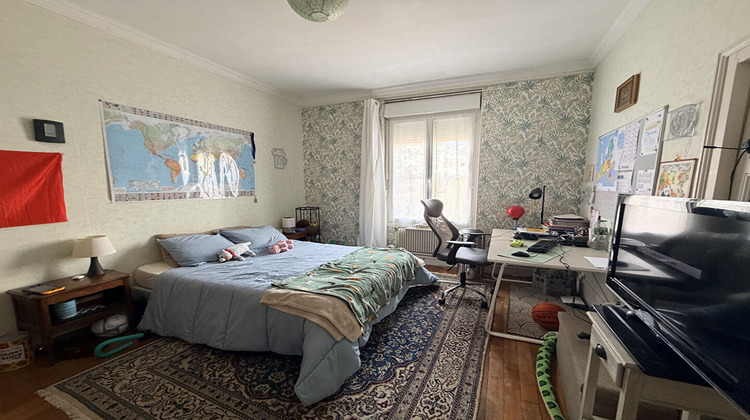 Ma-Cabane - Vente Appartement MONTLUCON, 193 m²