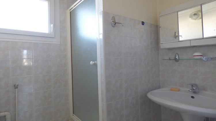 Ma-Cabane - Vente Appartement MONTLUCON, 55 m²