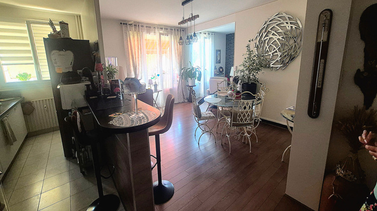 Ma-Cabane - Vente Appartement MONTLUCON, 75 m²