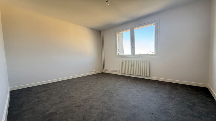 Ma-Cabane - Vente Appartement MONTLUCON, 73 m²