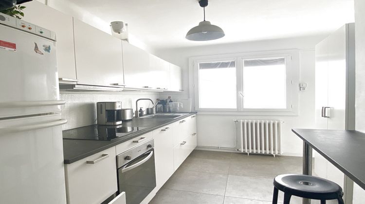 Ma-Cabane - Vente Appartement MONTLUEL, 90 m²