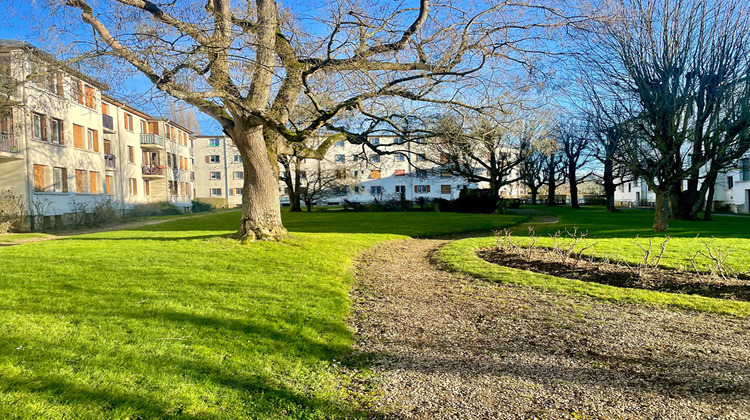 Ma-Cabane - Vente Appartement MONTMORENCY, 64 m²