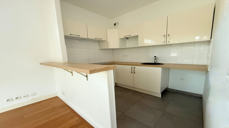 Ma-Cabane - Vente Appartement MONTMORENCY, 48 m²