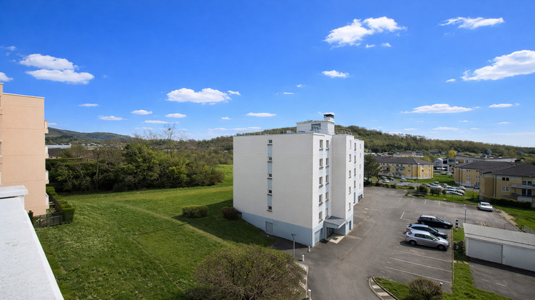 Ma-Cabane - Vente Appartement MONTMOROT, 87 m²
